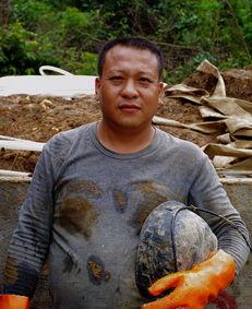 柬埔寨矿山大哥爆料视频,揭秘真实矿工生活  第2张