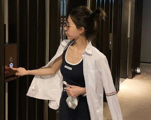 吃瓜网红图片高清,揭秘吃瓜网红高清美照背后的故事 第3张 吃瓜网红图片高清,揭秘吃瓜网红高清美照背后的故事 第3张