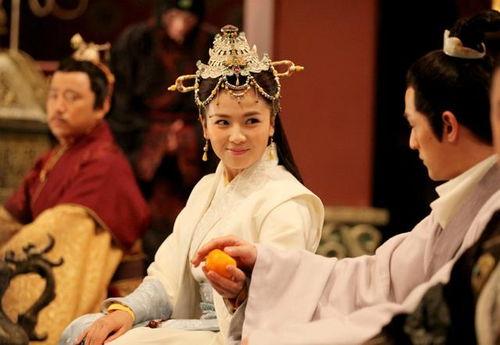 娱乐圈吃瓜小说陆家,娱乐圈风云再起，豪门恩怨背后的真相揭秘  第3张